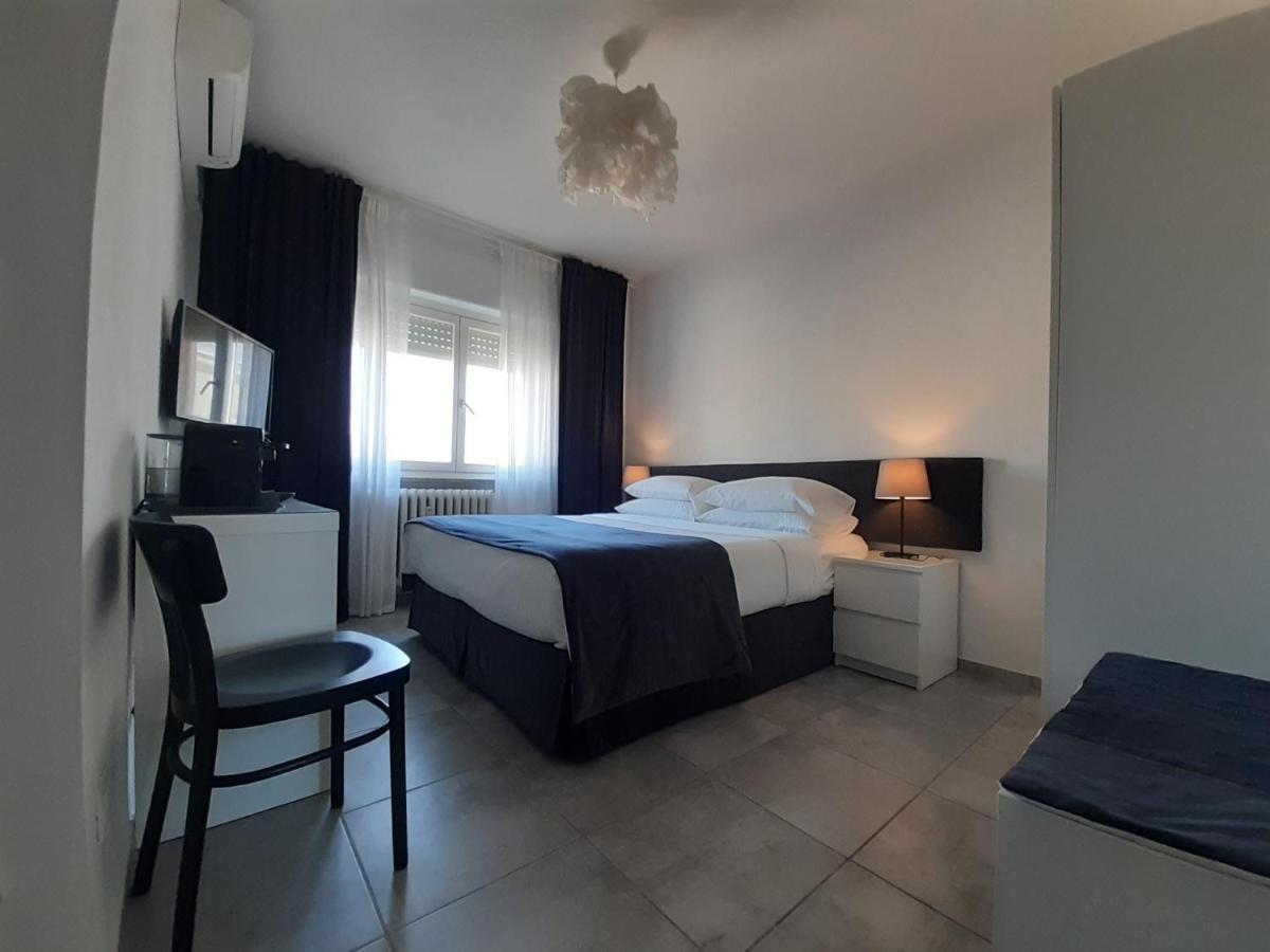 La Duchessa Otel Alba  Dış mekan fotoğraf