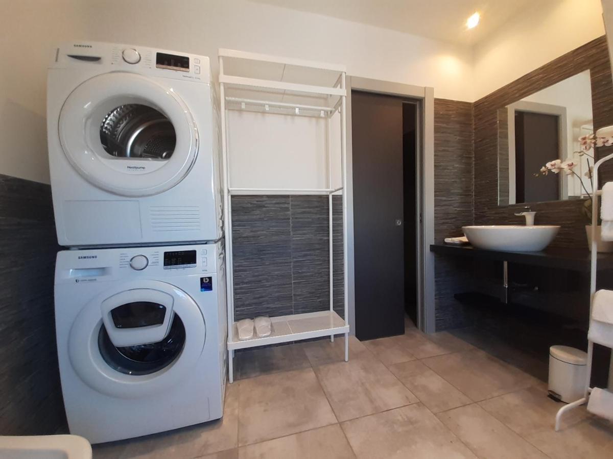 La Duchessa Otel Alba  Dış mekan fotoğraf